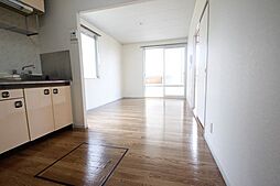 ハイツハーモニーA棟 2階2LDKのリビング/ダイニング