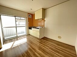 エステートピア戸坂 2階2DKのリビング/ダイニング