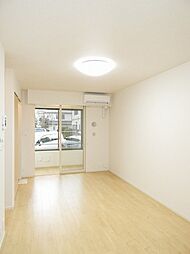 プラシード鶴江 1階1LDKのリビング/ダイニング