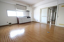 重岡ビル 8階2LDKのリビング/ダイニング