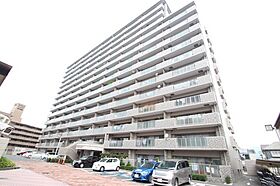 広島県安芸郡府中町浜田4丁目（賃貸マンション3LDK・6階・74.46㎡） その1