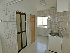 広島県広島市中区竹屋町（賃貸マンション1R・3階・36.36㎡） その10