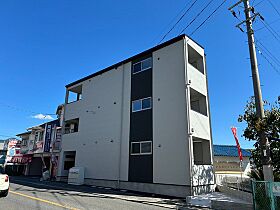 広島県広島市安佐南区高取北3丁目（賃貸アパート1K・3階・24.24㎡） その1