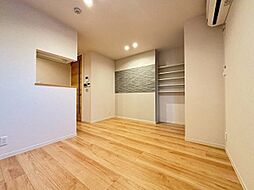 ペルル金屋町 2階1LDKのリビング/ダイニング