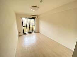 ゼフィルI 4階ワンルームのリビング/ダイニング