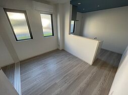 三迫APARTMENT 1階2LDKのリビング/ダイニング