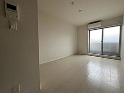 ヴィラ　リヴィエールIII 2階ワンルームのリビング/ダイニング