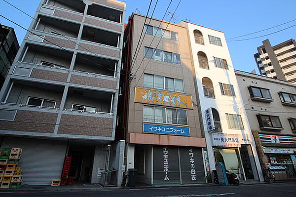 ロックキャッスル ｜広島県広島市中区西平塚町(賃貸マンション2DK・2階・31.40㎡)の写真 その1