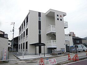 レオネクストグリーンハウス江波  ｜ 広島県広島市中区江波本町（賃貸マンション1K・2階・21.50㎡） その1