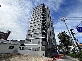 S-RESIDENCE城南通りabreast  ｜ 広島県広島市西区中広町1丁目（賃貸マンション1LDK・11階・29.87㎡） その1