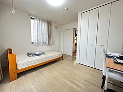 ラ・ペジーブル 2階1Kのリビング/ダイニング