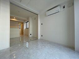 ライフメント榎町II 2階2LDKのリビング/ダイニング