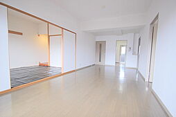 トレゾア西原 4階3LDKのリビング/ダイニング