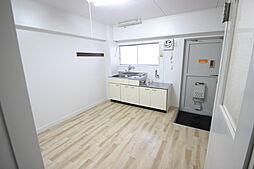 Ｃａｌｍ中広 5階2DKのリビング/ダイニング