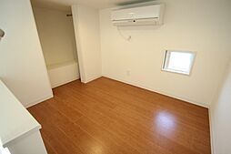 La grace弐番館 1階ワンルームのリビング/ダイニング