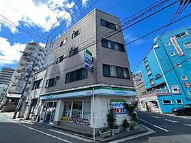岩見ビル  ｜ 広島県広島市中区西平塚町（賃貸マンション1K・3階・20.00㎡） その1