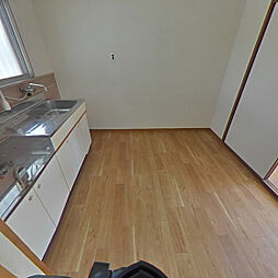 高尾アパート 1階2DKのリビング/ダイニング