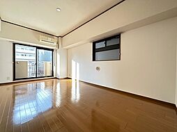 ウイング十日市 5階1Kのリビング/ダイニング