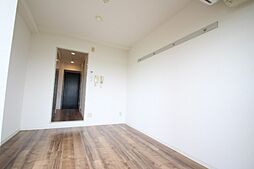 リバーサイドSOGA 2 2階ワンルームのリビング/ダイニング