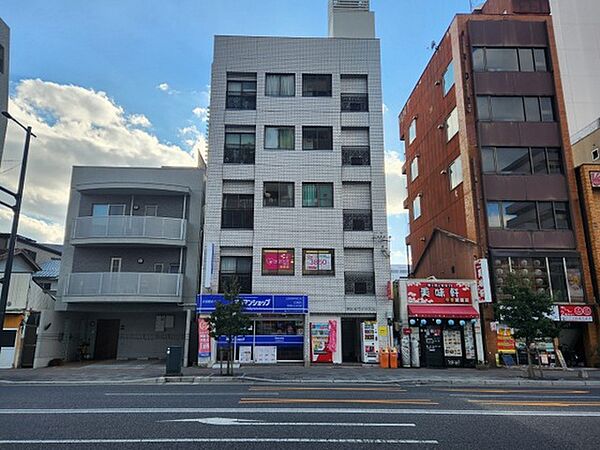 駅北ホワイトビル ｜広島県広島市東区若草町(賃貸マンション1DK・5階・25.30㎡)の写真 その1