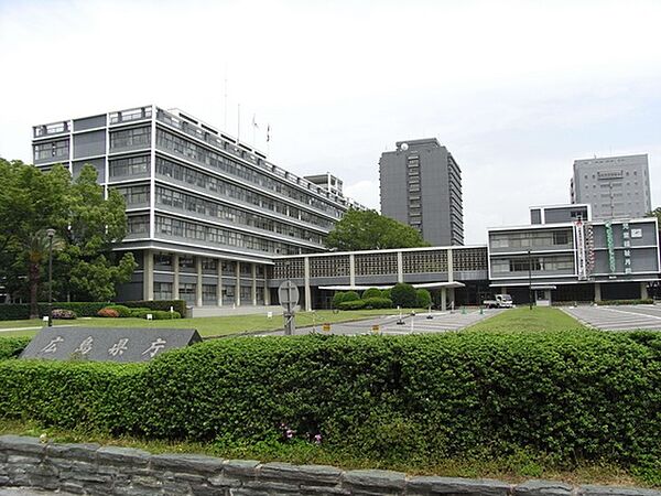 画像22:役所「広島県庁まで951ｍ」