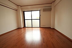 ラポール小町 6階1DKのリビング/ダイニング