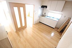 ストーリアヒカリマチ 4階2DKのリビング/ダイニング