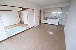 第2しづマンション 1階2LDKのリビング/ダイニング