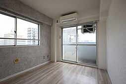 パステルクボ15 7階1Kのリビング/ダイニング