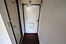 玄関：※別部屋の写真です