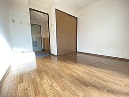 ベルパトリエ己斐中 2階ワンルームのリビング/ダイニング