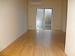 ニホコーポラス 1階ワンルームのリビング/ダイニング