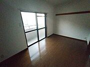 ※別部屋の写真です