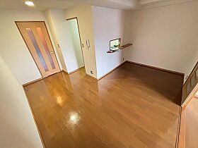 西蟹屋K.K  ｜ 広島県広島市南区西蟹屋1丁目（賃貸マンション1LDK・7階・40.27㎡） その3