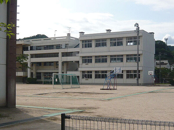 広島県広島市東区中山西2丁目(賃貸マンション3LDK・2階・65.10㎡)の写真 その30