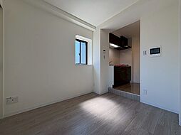 グレース十日市 8階1LDKのリビング/ダイニング