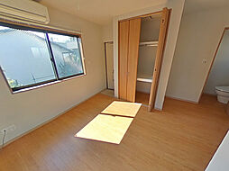 高野アパート 2階ワンルームのリビング/ダイニング