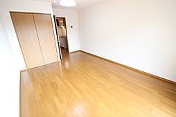 ウイングビル 4階1Kのリビング/ダイニング