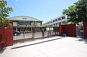 小学校「広島市立大町小学校まで1075ｍ」