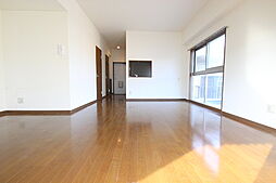 EAST132゜ 1LDKの写真