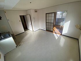 レヂデンス岡田　Ａ  ｜ 広島県広島市東区温品3丁目（賃貸アパート1LDK・1階・48.62㎡） その3