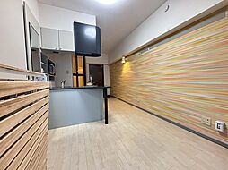 アルファービル 3階ワンルームのリビング/ダイニング