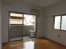 グラビスコート八丁堀 8階1DKのリビング/ダイニング