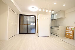 サンハイツ府中 102 1階1LDKのリビング/ダイニング