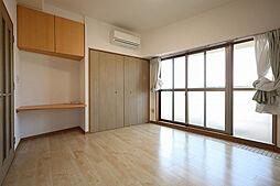 サンクレスト 6階1Kのリビング/ダイニング