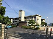 小学校「廿日市市立金剛寺小学校まで725ｍ」