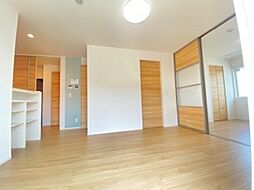 メゾングランレーヴ　B棟 1階1LDKのリビング/ダイニング