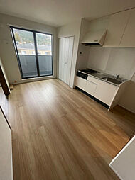 クレスト寺家駅前 3階1LDKのリビング/ダイニング