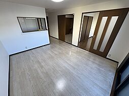 フォレストハイムＤ 2階3LDKのリビング/ダイニング