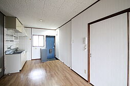 コーポ岡谷 2階3DKのリビング/ダイニング